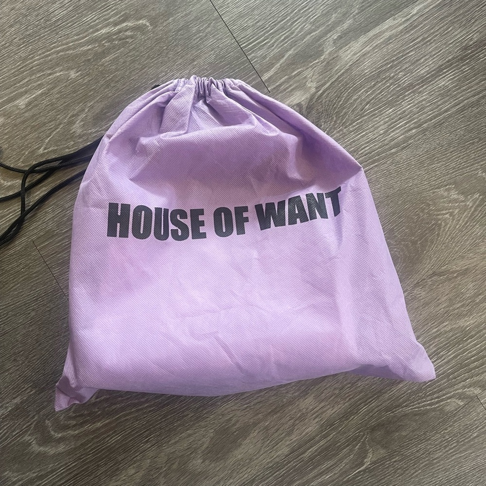 House of Want White (Nordstrom) Bag |Versatile Strap Option - Picture 4 of 5